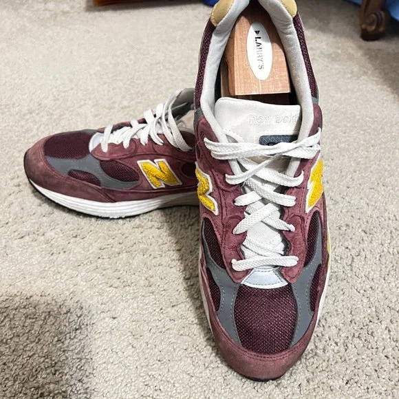$369 Authentic NEW BALANCE 992 Made in USA Men's Burgundy Suede Trainers Sz.10.5